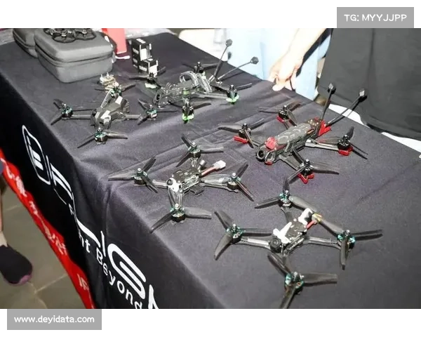 世界无人机足球锦标赛测试赛包含公开起飞教学与黑科技展示环节